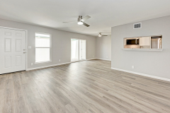 6718-Silvermine-Dr-804-08