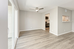 6718-Silvermine-Dr-804-13