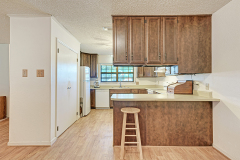 807-Ross-Circle-11