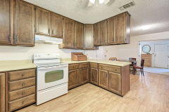 807-Ross-Circle-15