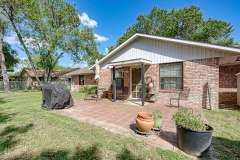 807-Ross-Circle-34